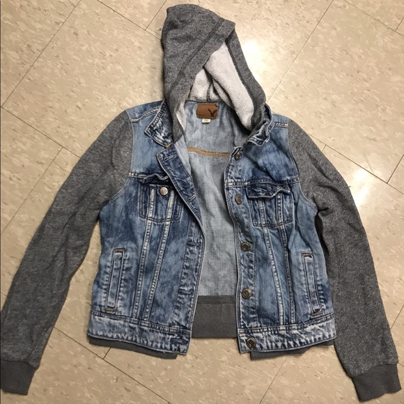 American Eagle Outfitters Jackets & Blazers - AMERICAN EAGLE JEAN JACKET SWEATER